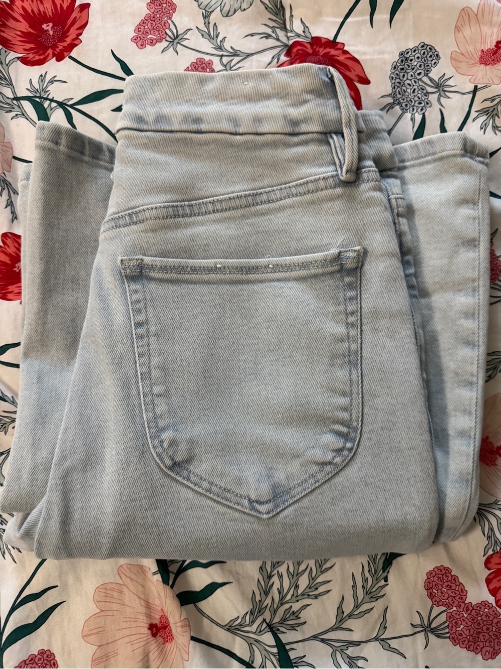 Good American Good Waist Palazzo Jeans Light Denim Size 6 / 28 EUC - Picture 9 of 9